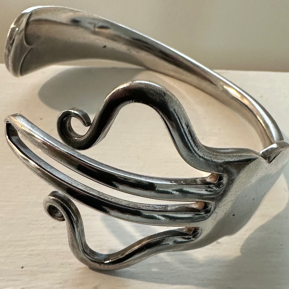 Jonell Vintage 90s Paris Fork Bracelet-EPNS A1